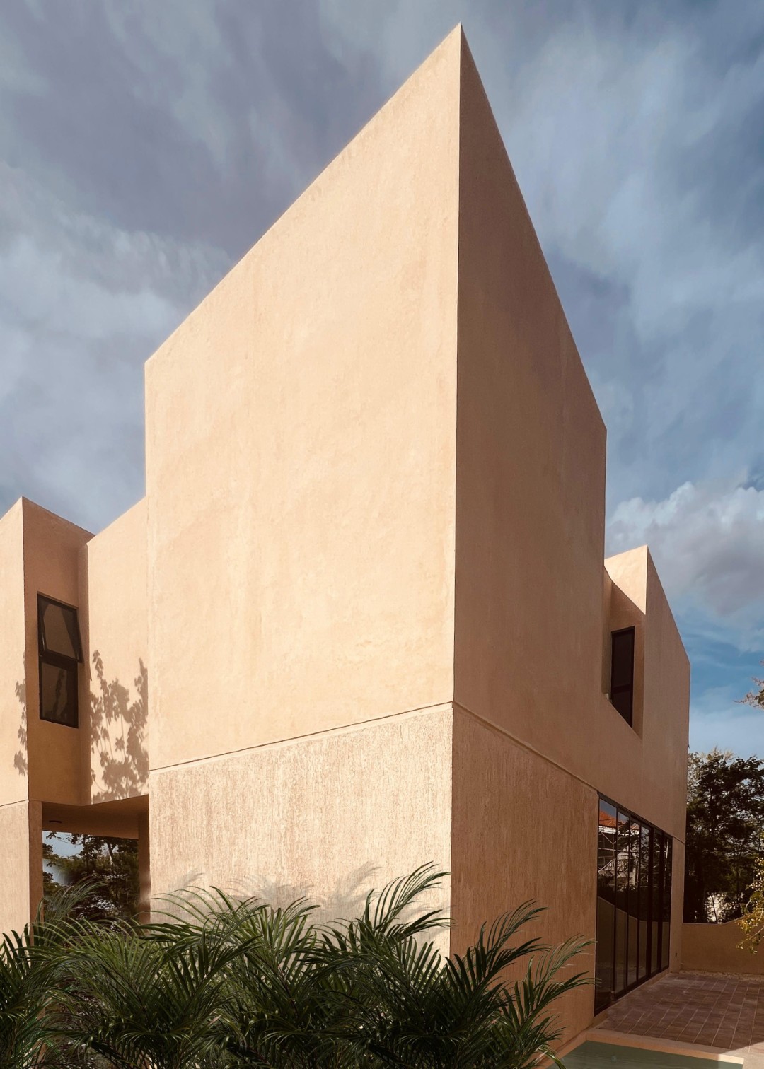 4 bedroom corner house in northern Mérida