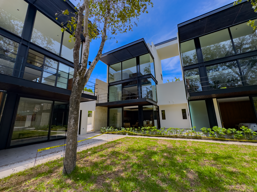 Exclusive 2-Bedroom Condo in Ciudad Mayakoba with Private Jacuzz