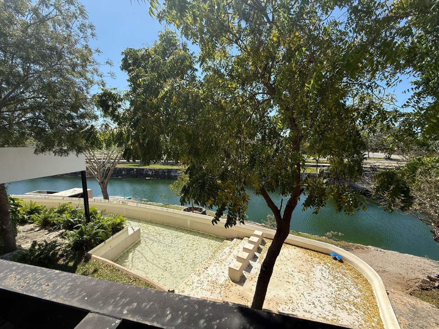 576 m² Residential Lot in a Gated Community in North Mérida
