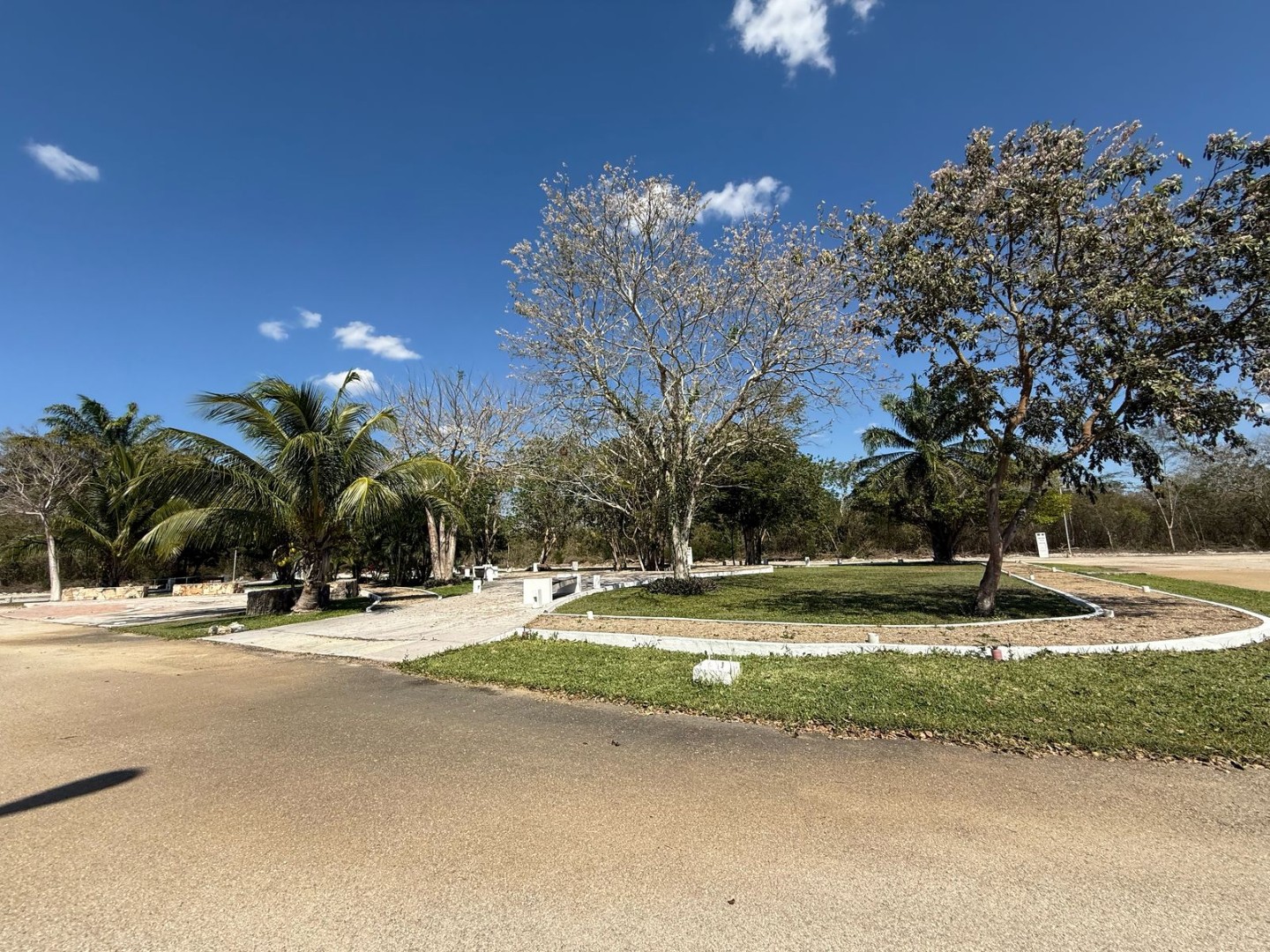 576 m² Residential Lot in a Gated Community in North Mérida
