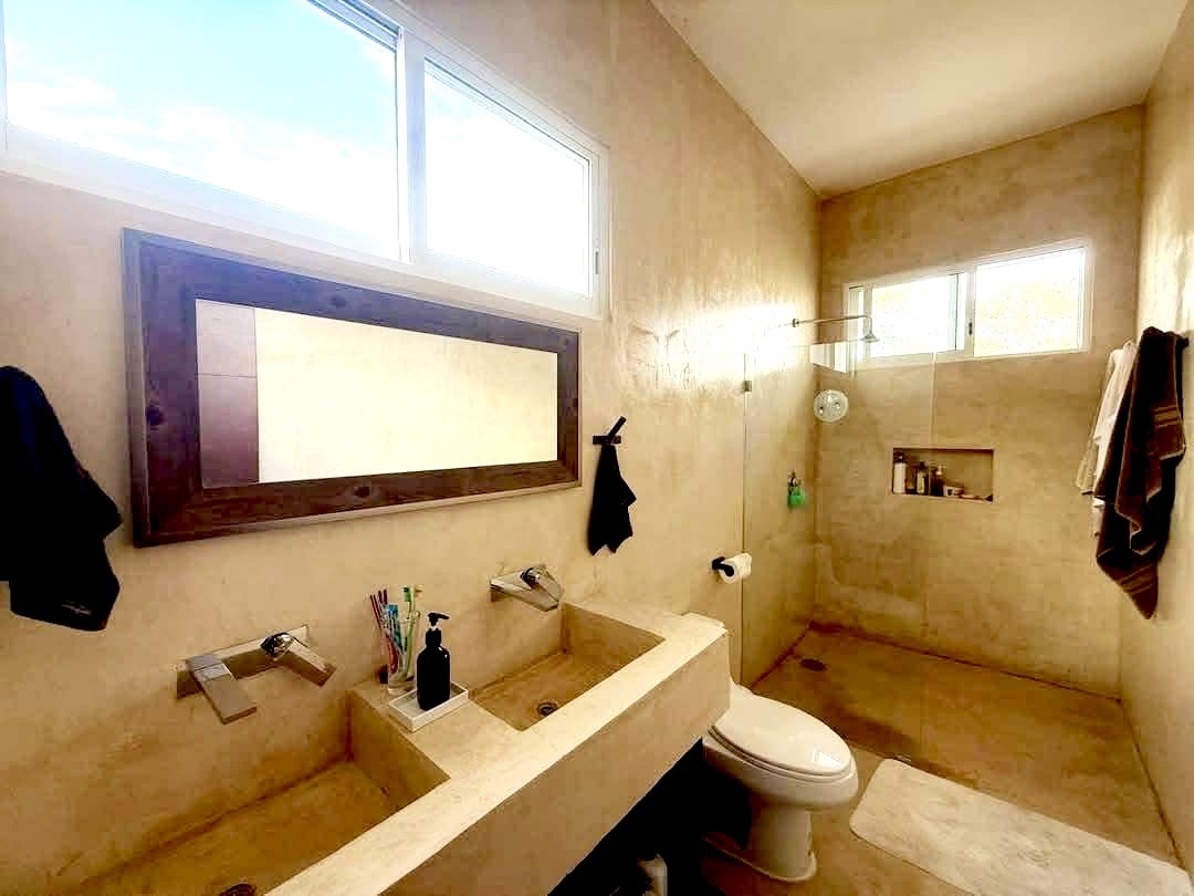 3 Bedroom Home with Pool and Terrace in Conkal, Mérida