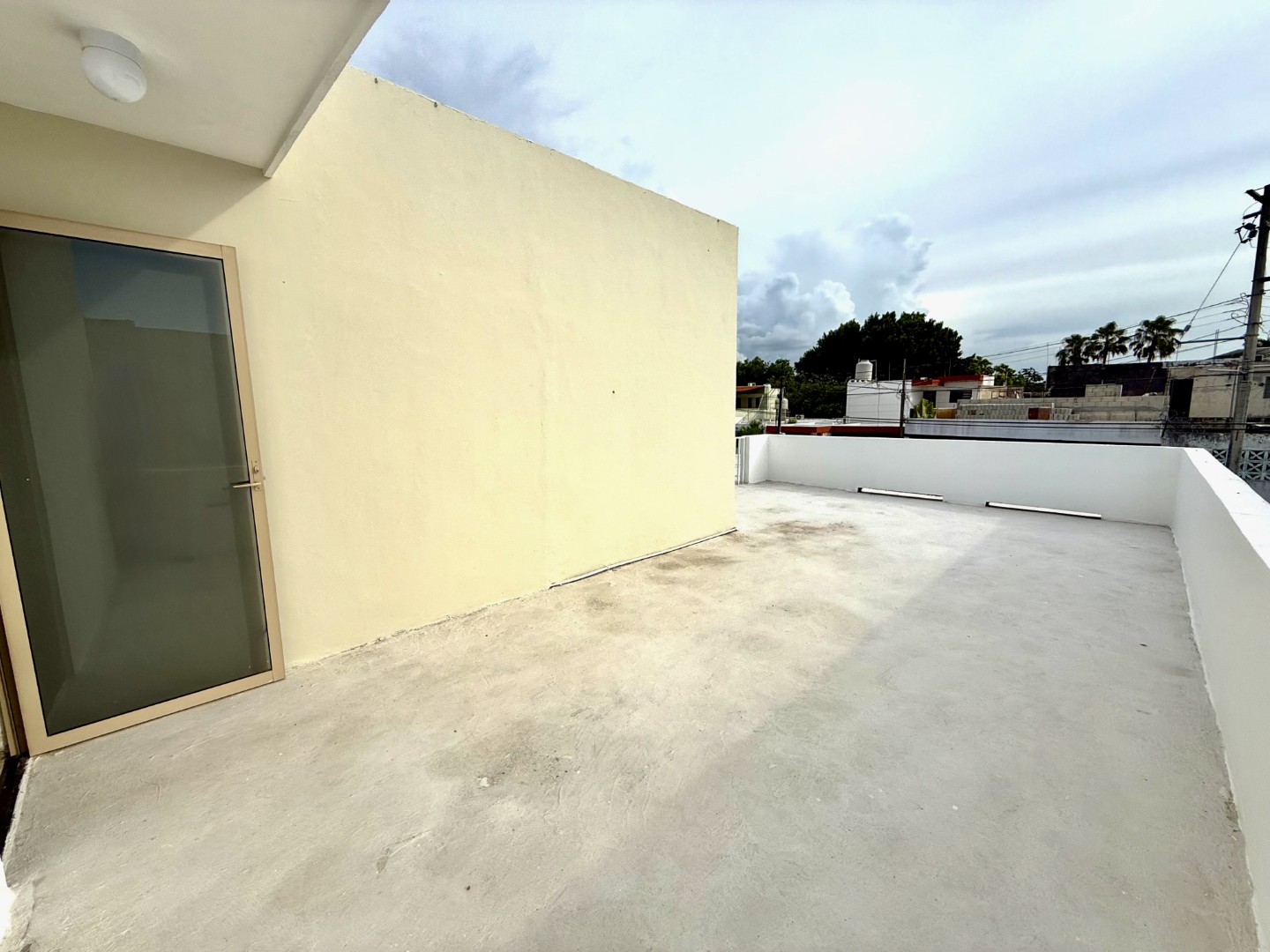 3 Bedroom Home with Pool in García Ginerés, Mérida