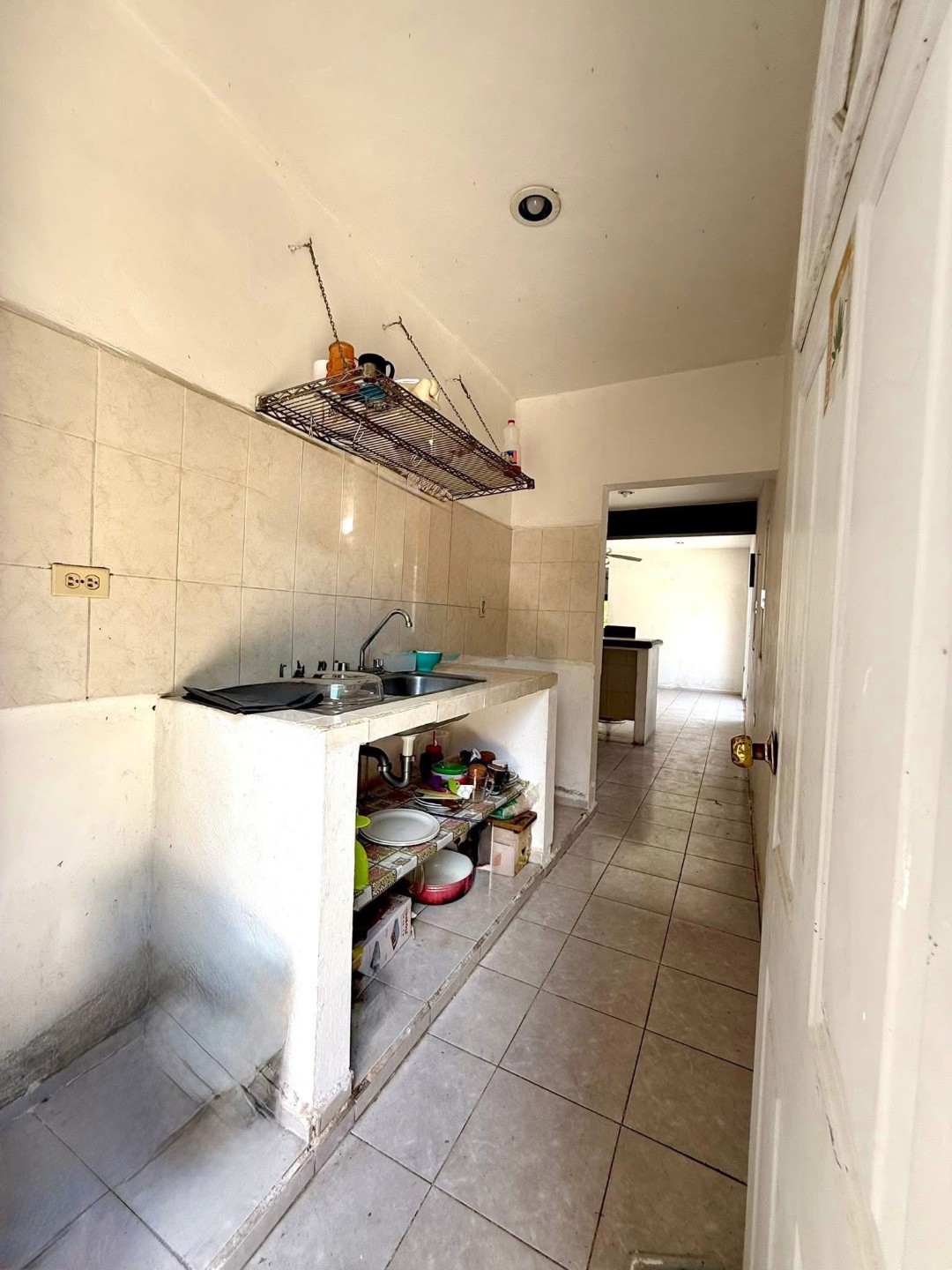 3 Bedroom Home with Spacious Backyard in Miraflores, Mérida