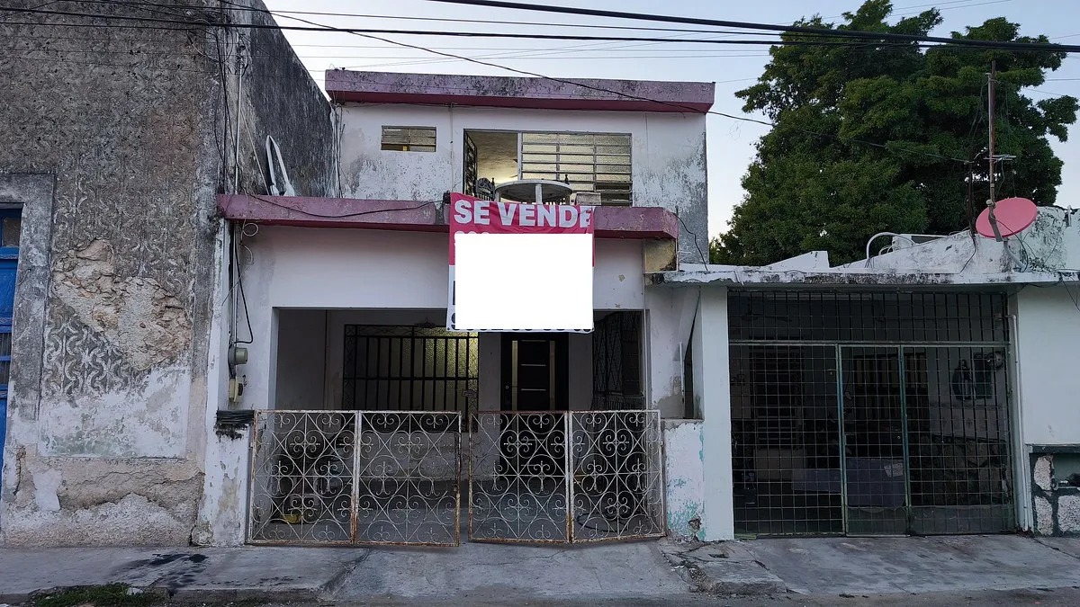 59044 3 Bedroom House in the Santiago Neighborhood of  - Home