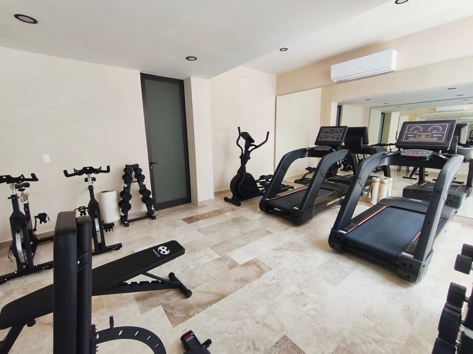3 Bedroom Beachfront Condo with Ocean Views in Telchac Puerto