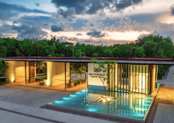 Luxury 4BR Home with Pool in Mayakoba Country Club