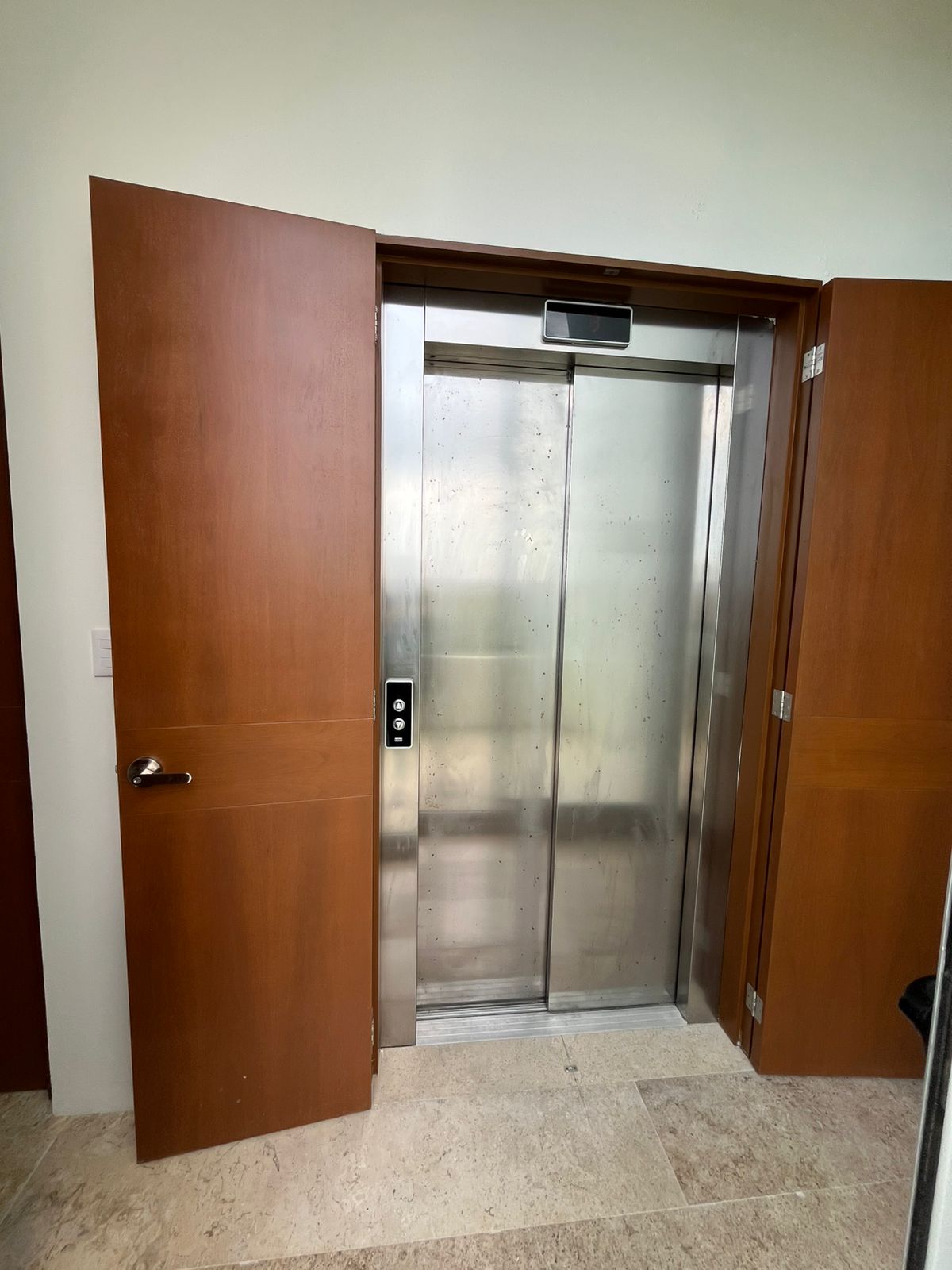 3 Bedroom Beachfront Condo in Telchac Puerto