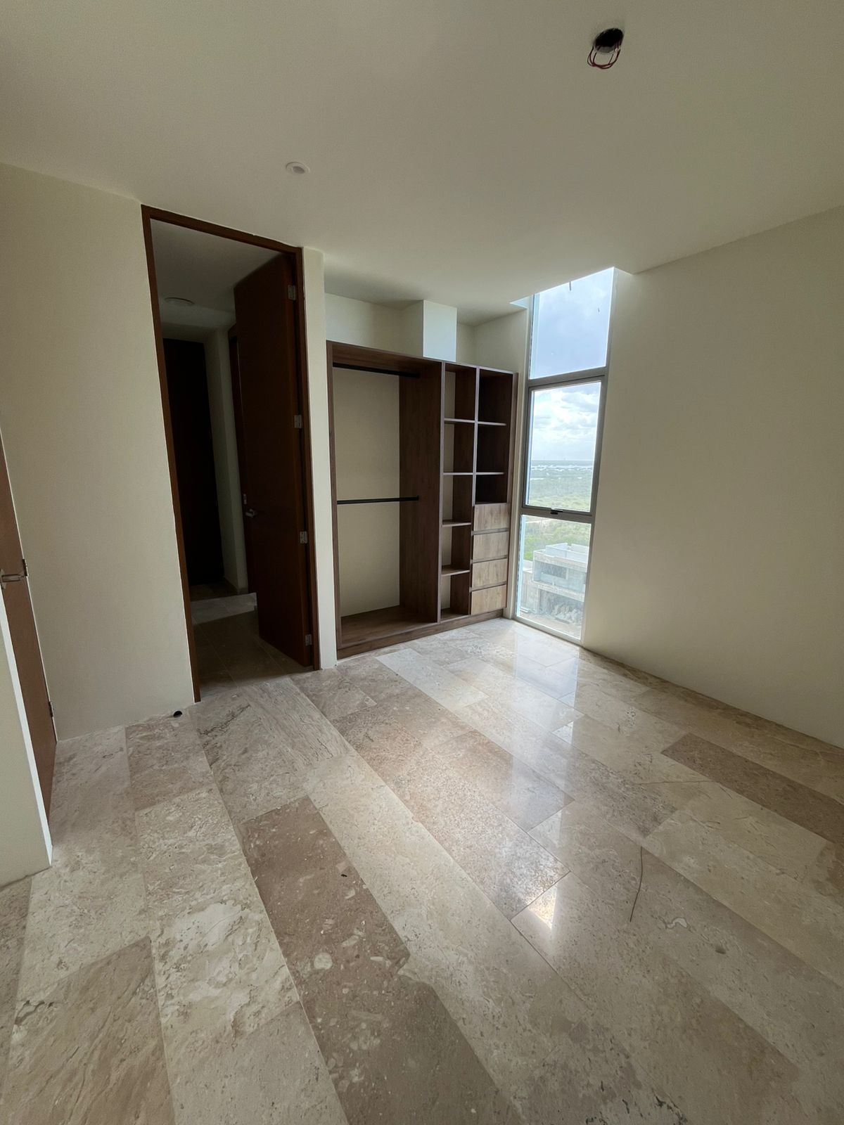 3 Bedroom Beachfront Condo in Telchac Puerto