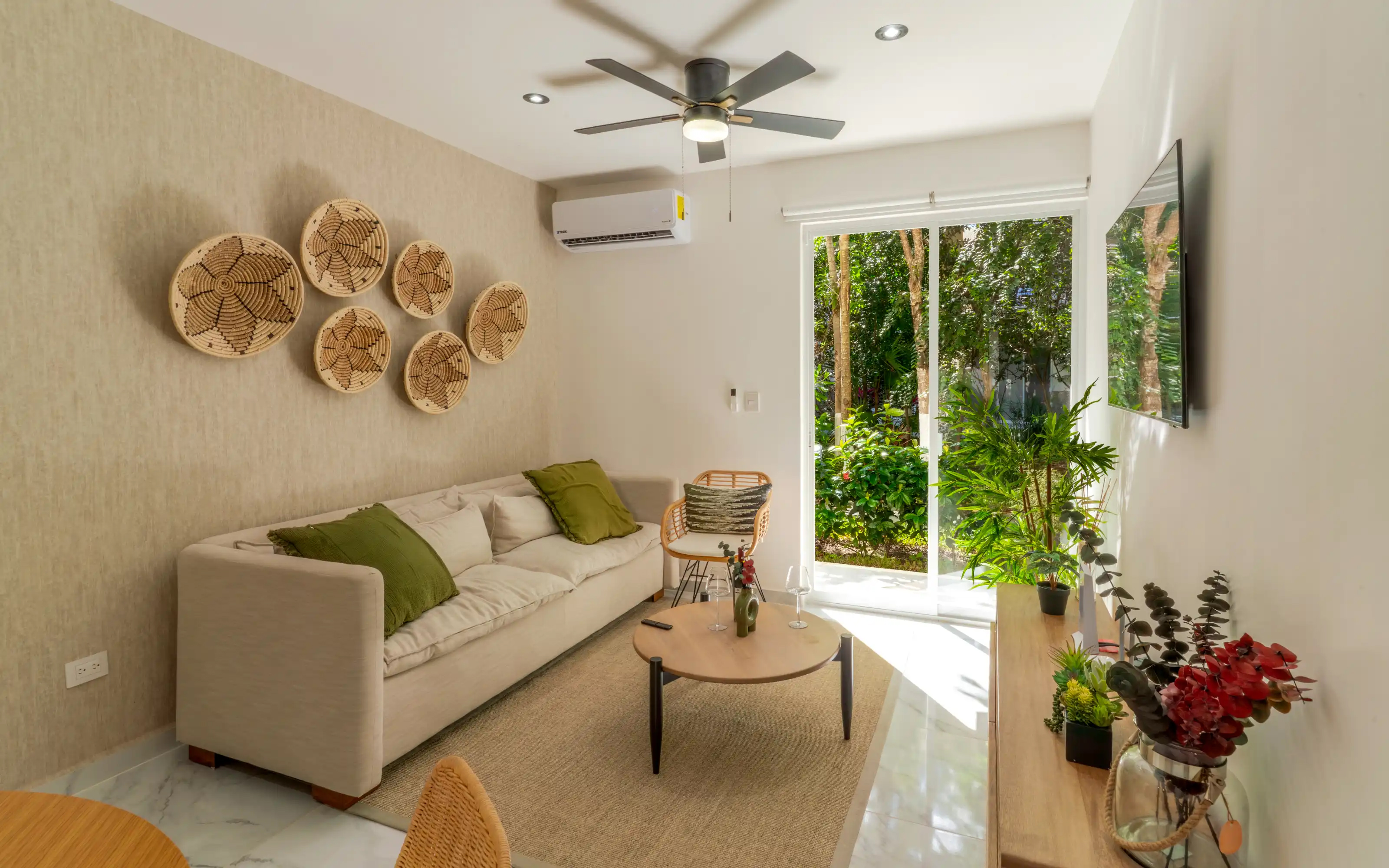 60143 2-Bedroom Condo in Tulum,  - Condo
