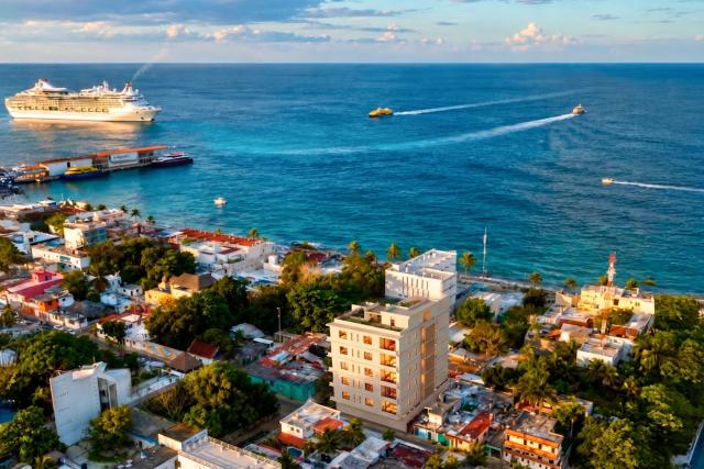 1 Bedroom Condo in Cozumel with Rooftop and Beach Club