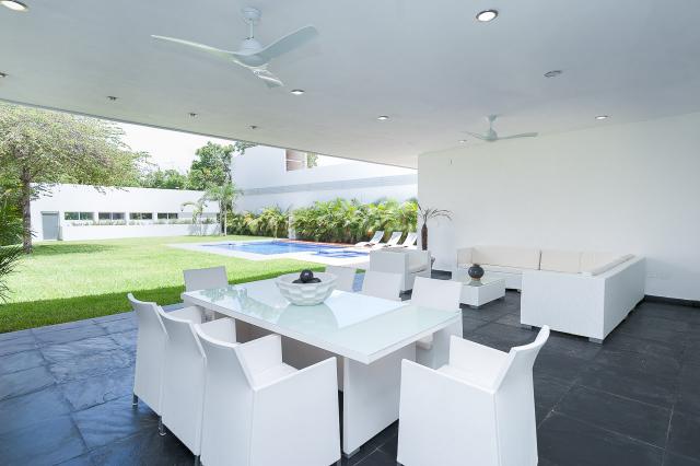 Great-property-with-unique-access-to-underwater-paradise!-Exteri