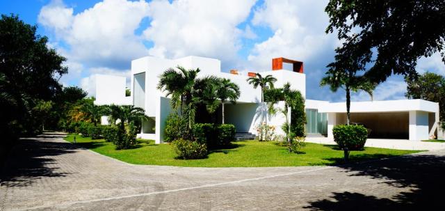 Great-property-with-unique-access-to-underwater-paradise!-Exteri