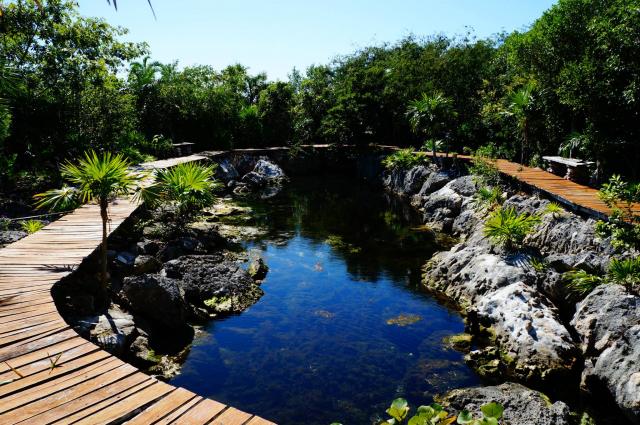 Great-property-with-unique-access-to-underwater-paradise!-Exteri